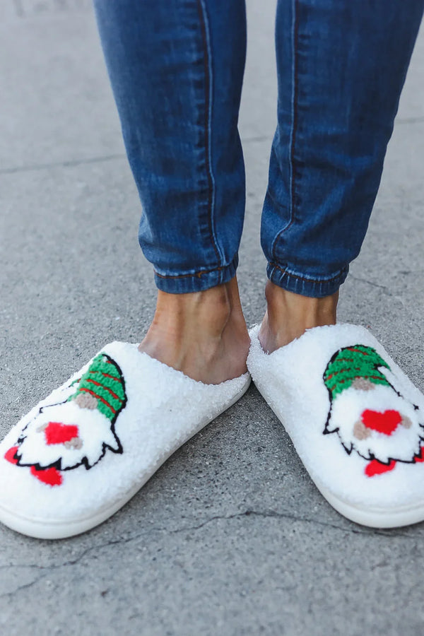 Christmas Elf Heart Print Fleece Slippers - Coeur de la Mode