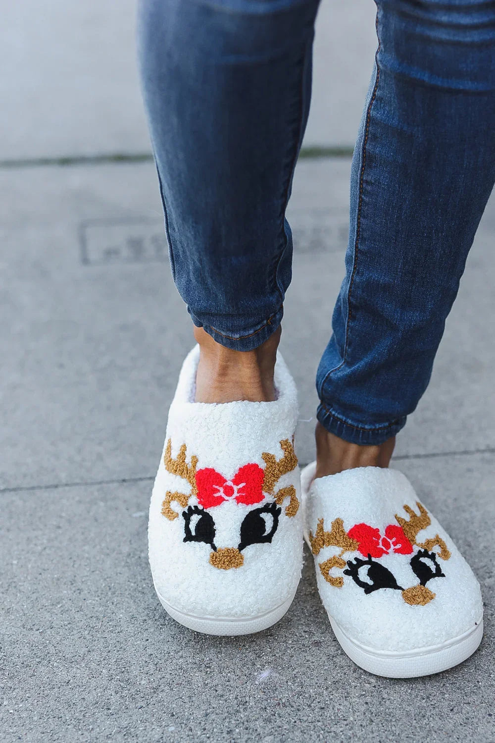 Christmas Reindeer Print Fleece Slippers - Coeur de la Mode