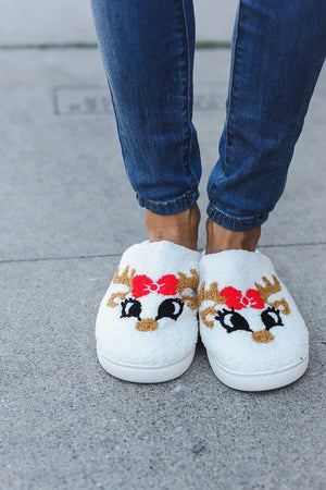 Christmas Reindeer Print Fleece Slippers - Coeur de la Mode