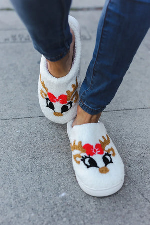 Christmas Reindeer Print Fleece Slippers - Coeur de la Mode