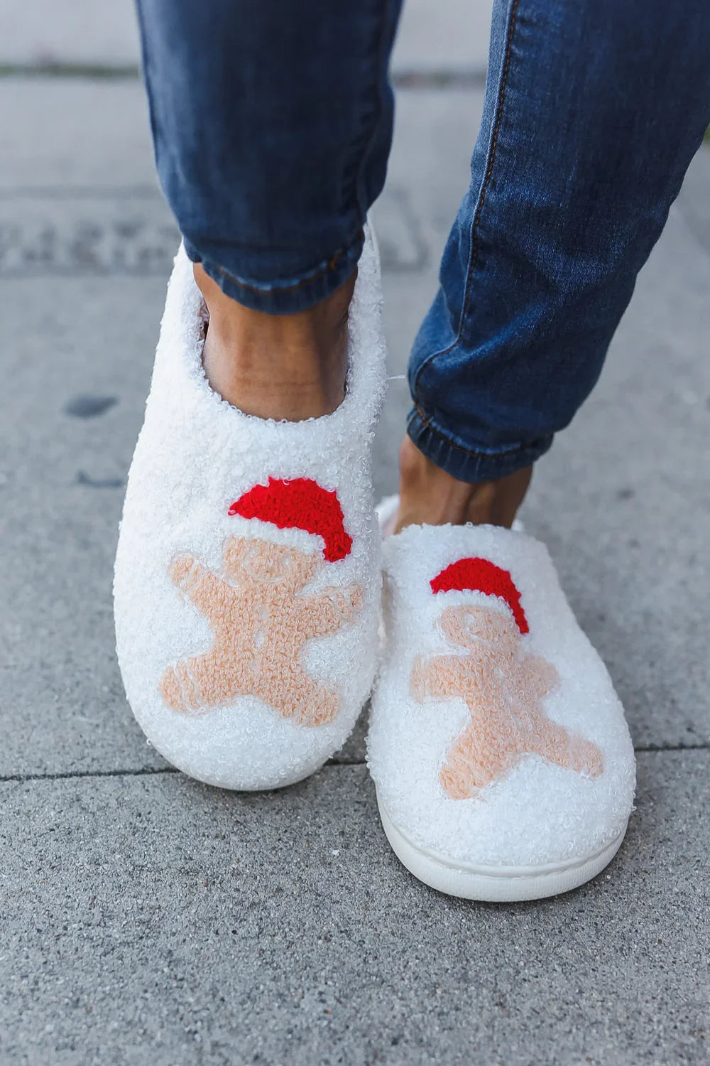 Holiday Gingerbread Man Print Fleece Slippers - Coeur de la Mode