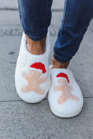 Holiday Gingerbread Man Print Fleece Slippers - Coeur de la Mode