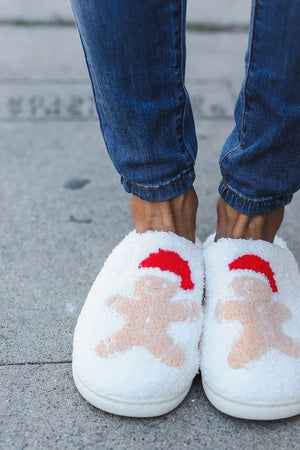 Holiday Gingerbread Man Print Fleece Slippers - Coeur de la Mode