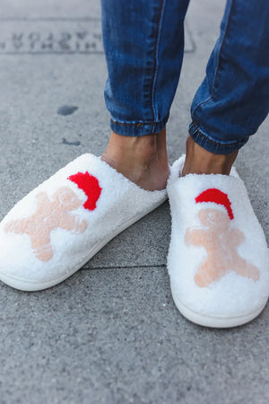 Holiday Gingerbread Man Print Fleece Slippers - Coeur de la Mode
