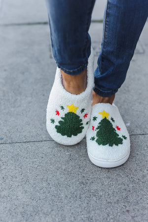 Christmas Tree Print Fleece Slippers - Coeur de la Mode