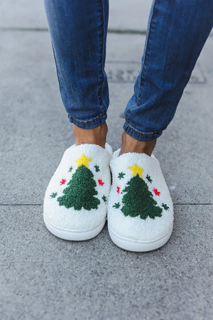 Christmas Tree Print Fleece Slippers - Coeur de la Mode