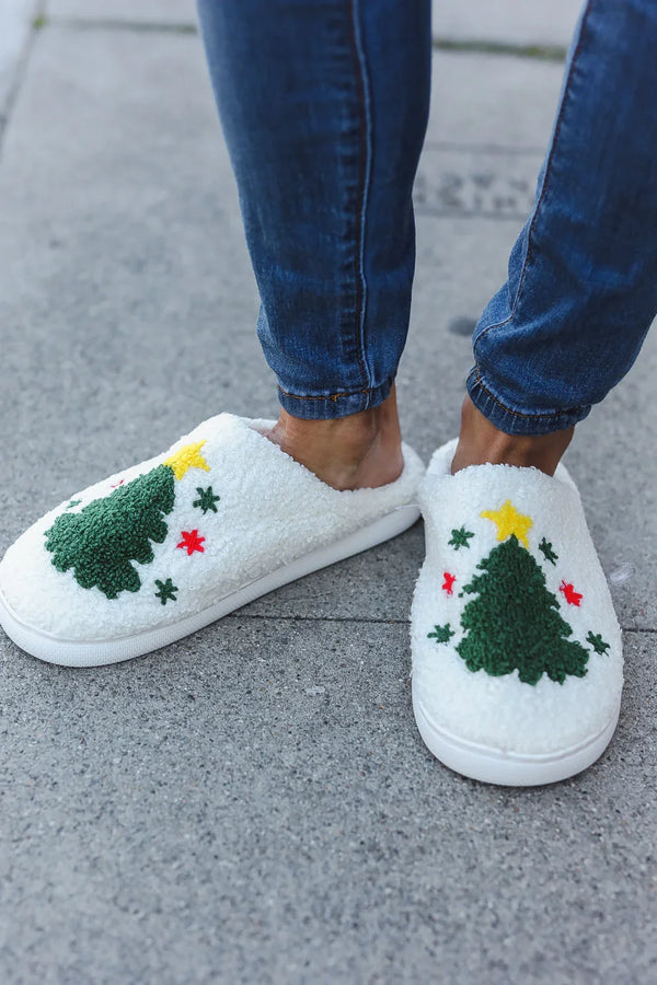Christmas Tree Print Fleece Slippers - Coeur de la Mode