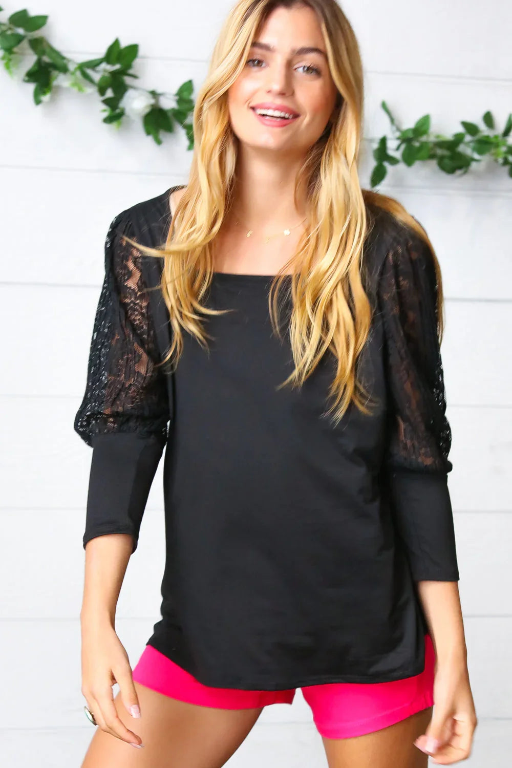 Black Lace Three Quarter Bubble Sleeve Top - Coeur de la Mode