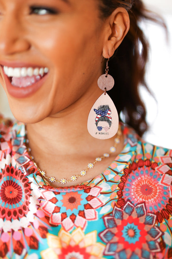 USA Flag "#MOMLIFE" Wooden Dangle Earrings - Coeur de la Mode