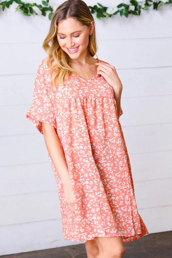 Peach Ditzy Floral Woven Dolman V Neck Dress - Coeur de la Mode