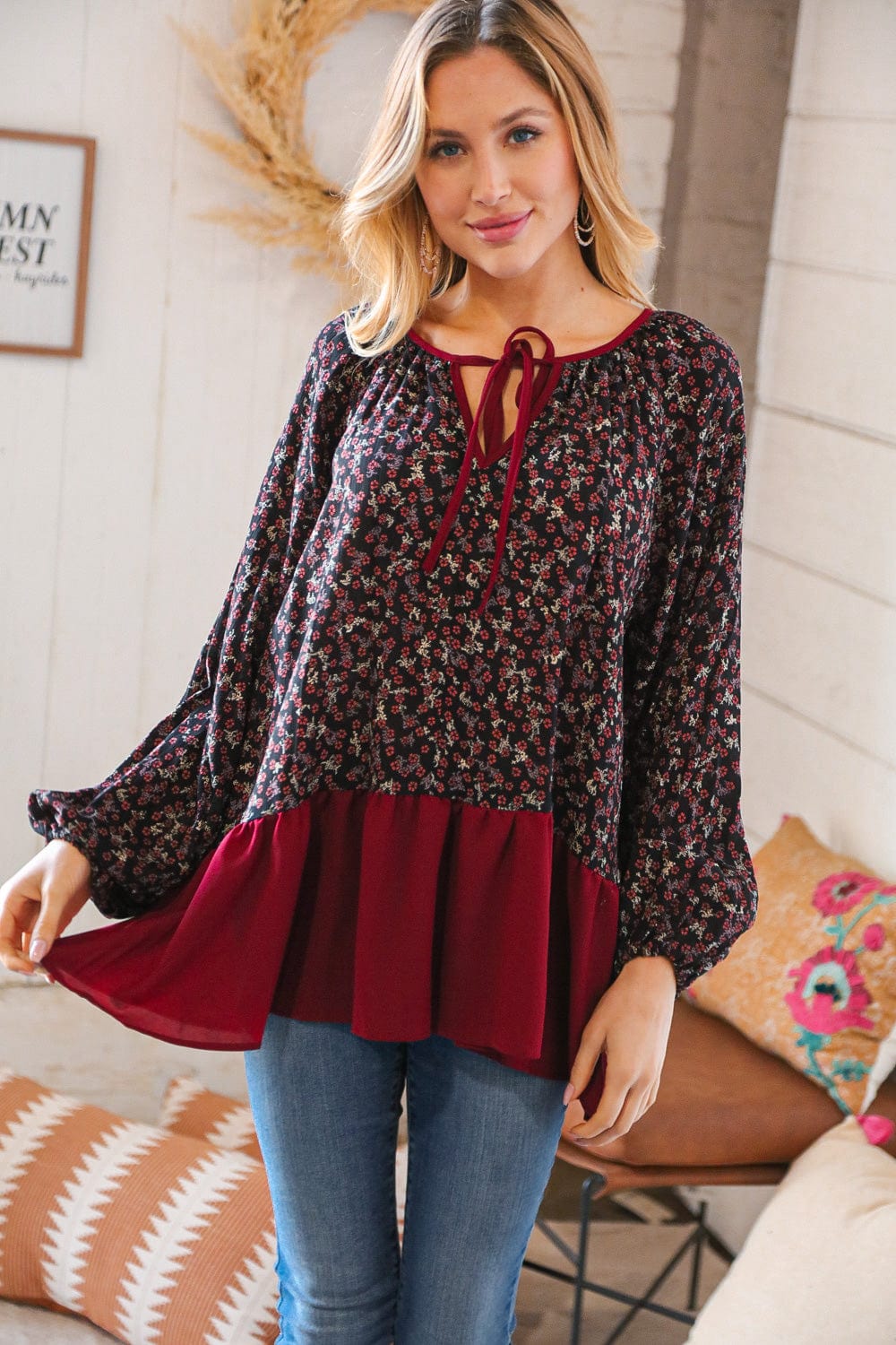 Wine Ditzy Floral Front Tie Ruffle Hem Top - Coeur de la Mode