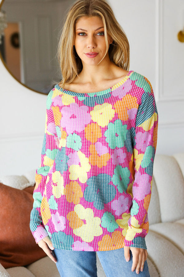 Easy To Love Fuchsia Floral Two Tone Knit Vintage Top - Coeur de la Mode