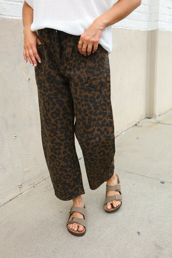 Be Bold Black Mid Rise Baggy Leopard Print Drawstring Patch Pocket Jeans