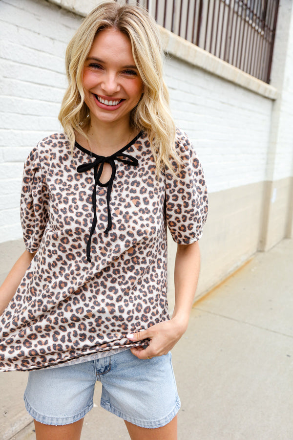 Everyday Animal Print Collar Notch Front Tie Knit Top - Coeur de la Mode