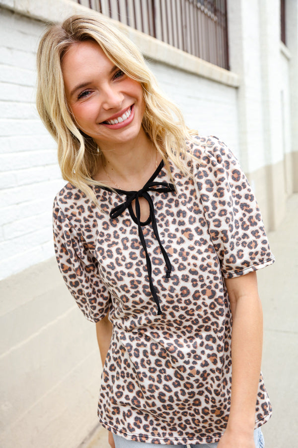 Everyday Animal Print Collar Notch Front Tie Knit Top - Coeur de la Mode