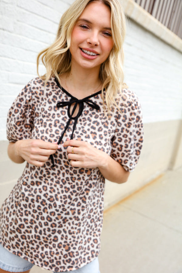Everyday Animal Print Collar Notch Front Tie Knit Top - Coeur de la Mode