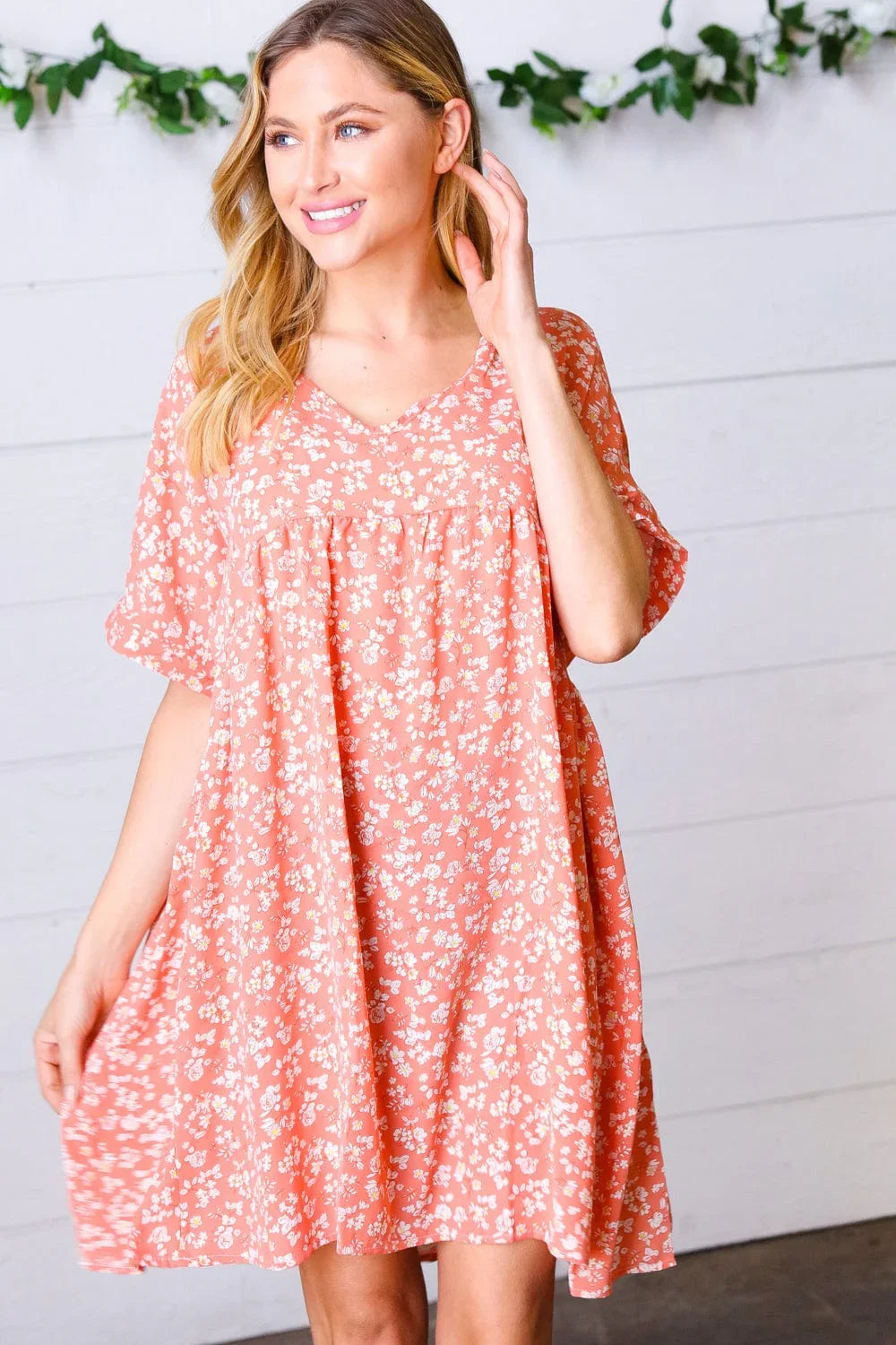 Peach Ditzy Floral Woven Dolman V Neck Dress - Coeur de la Mode