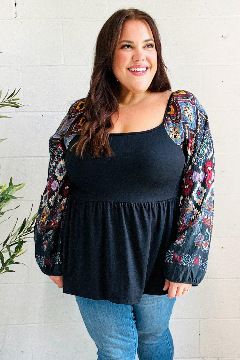 Charming Black Square Neck Border Print Bubble Sleeve Top - Coeur de la Mode