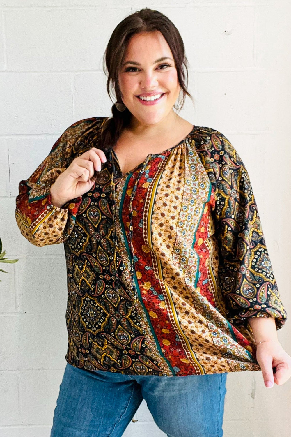 Weekend Ready Black & Rust Paisley Raglan Keyhole Tie Top - Coeur de la Mode