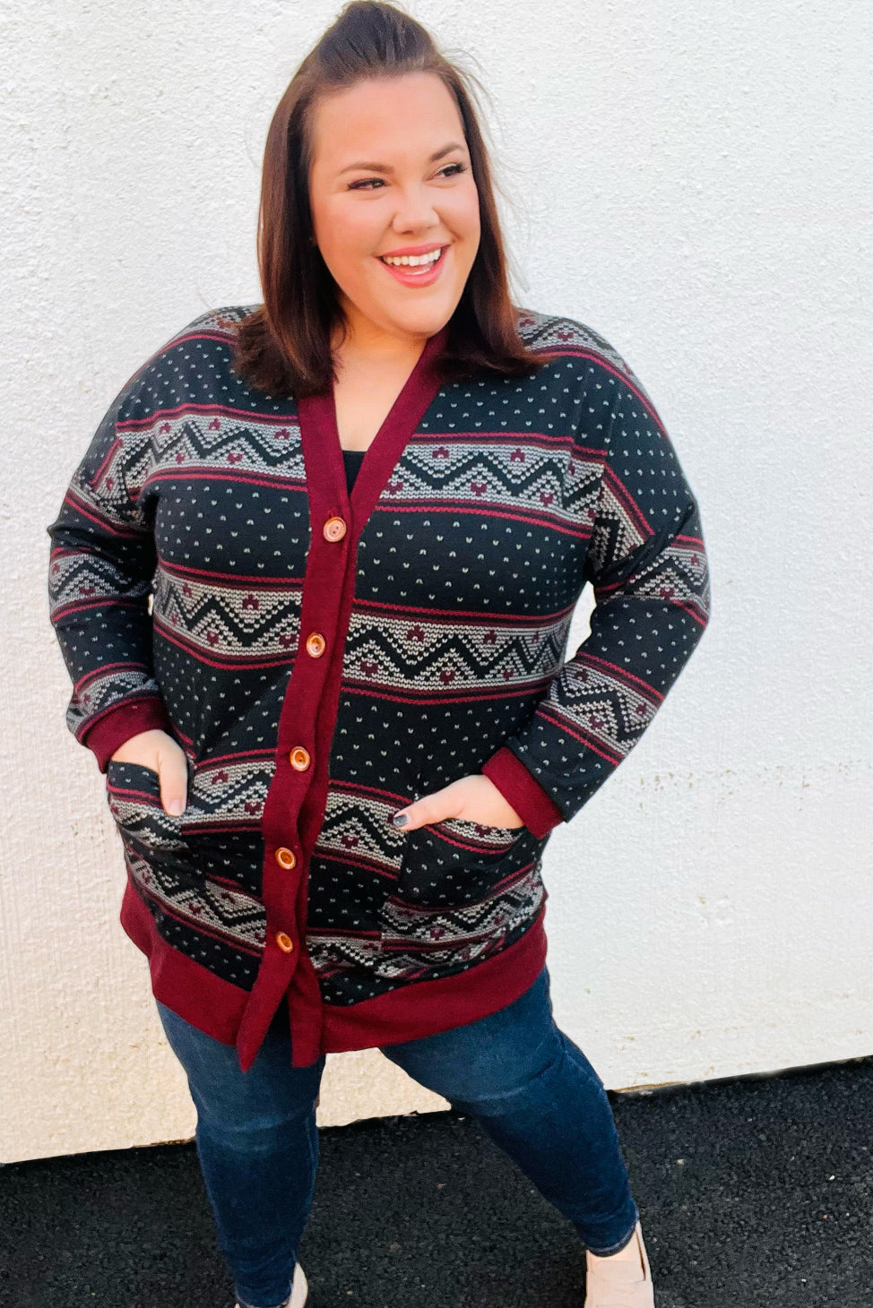 Classic Burgundy Holiday Print Button Cardigan - Coeur de la Mode