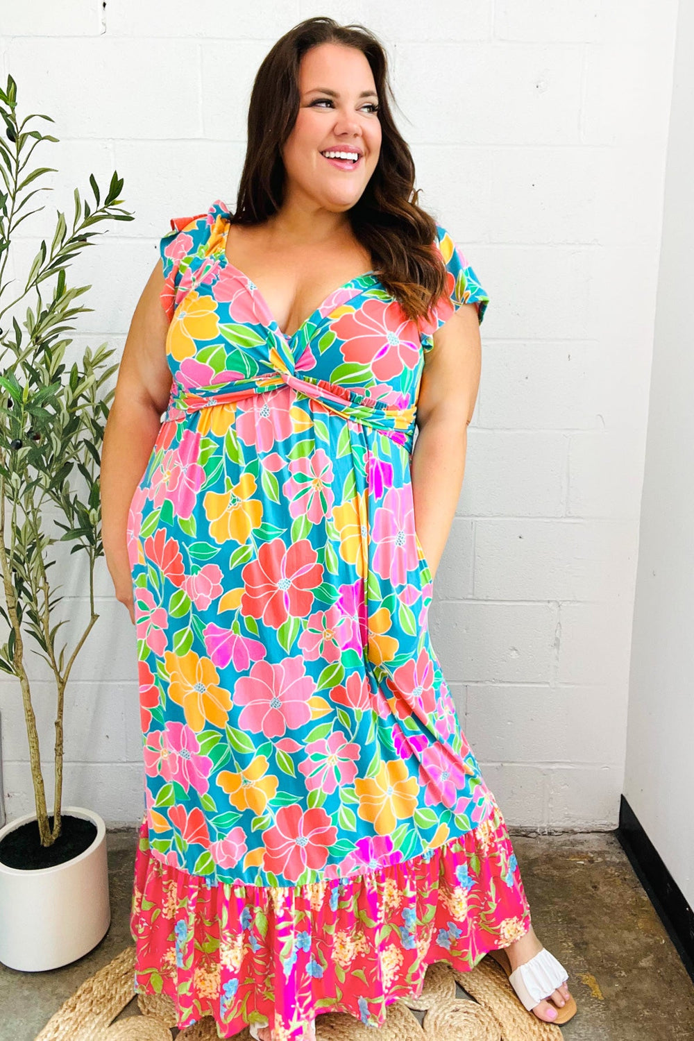 Vacay Vibes Blue Floral Print Sweetheart Twisted Neckline Maxi Dress - Coeur de la Mode