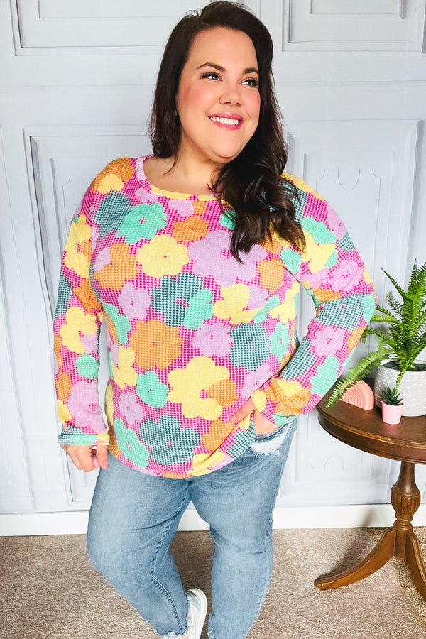 Easy To Love Fuchsia Floral Two Tone Knit Vintage Top - Coeur de la Mode
