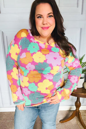 Easy To Love Fuchsia Floral Two Tone Knit Vintage Top - Coeur de la Mode