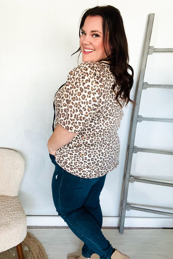 Everyday Animal Print Collar Notch Front Tie Knit Top - Coeur de la Mode
