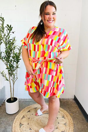 Eyes On You Coral Geo Abstract Surplice Woven Romper - Coeur de la Mode