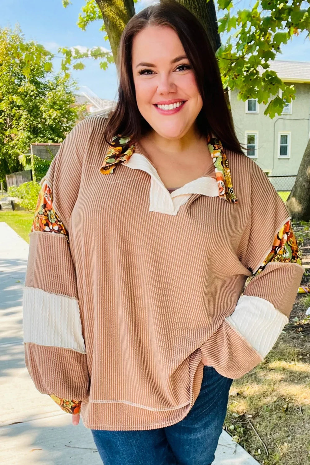 Charming Caramel Floral Print Colorblock Notch Neck Top - Coeur de la Mode