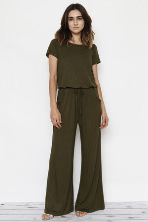 American-Made Comfort: The Essential Short Sleeve Jumpsuit with Pockets - Coeur de la Mode