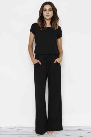 American-Made Comfort: The Essential Short Sleeve Jumpsuit with Pockets - Coeur de la Mode