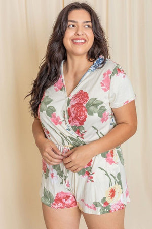 Flattering Fit & Vibrant Florals: Surplice Romper - Coeur de la Mode
