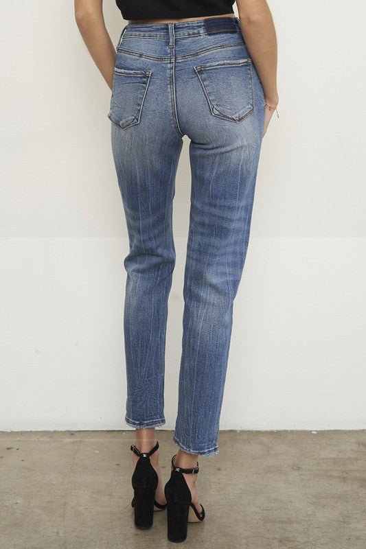 HIGH RISE GIRLFIRNED JEANS - Coeur de la Mode