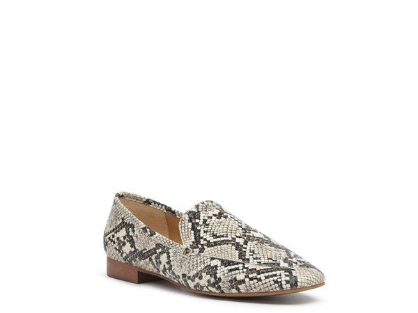 JULIA LEATHER POINTED LOAFERS - Coeur de la Mode