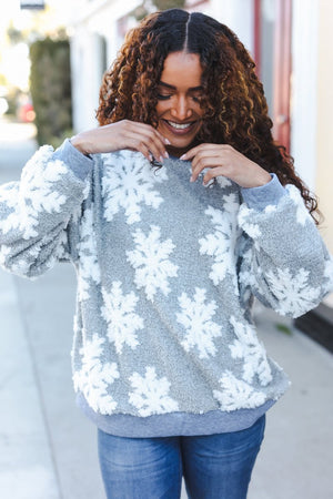 Season Greetings Silver Puffy Snowflake Sherpa Pullover - Coeur de la Mode