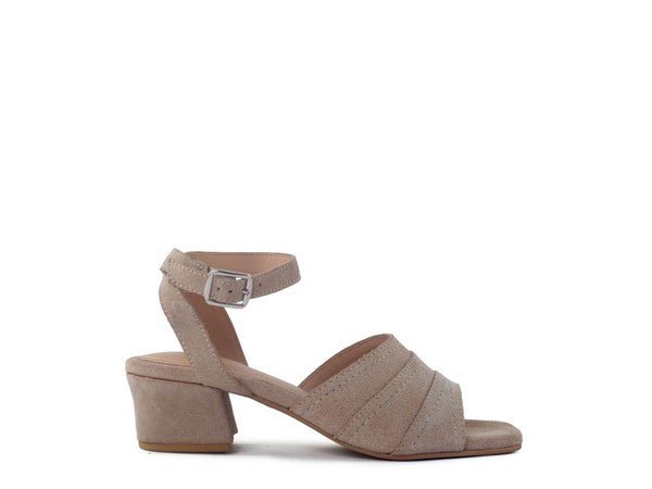 SIGRID FINE SUEDE BLOCK HEELED SANDAL IN NUDE - Coeur de la Mode