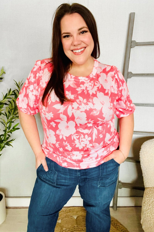 Spring Vibes Coral Wavy Rib Puff Short Sleeves Floral Top - Coeur de la Mode