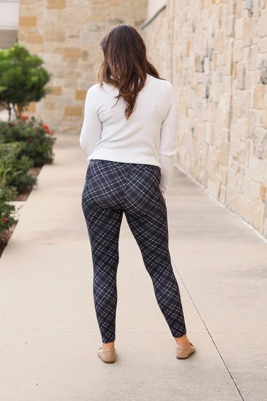 The Jillian Plaid Leggings - Coeur de la Mode
