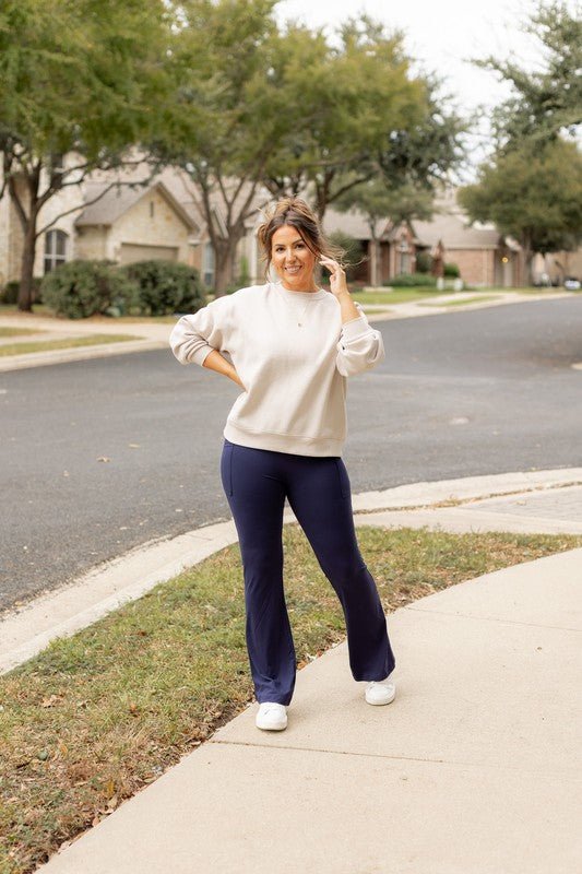 The Mila Navy Bootcut Leggings - Coeur de la Mode