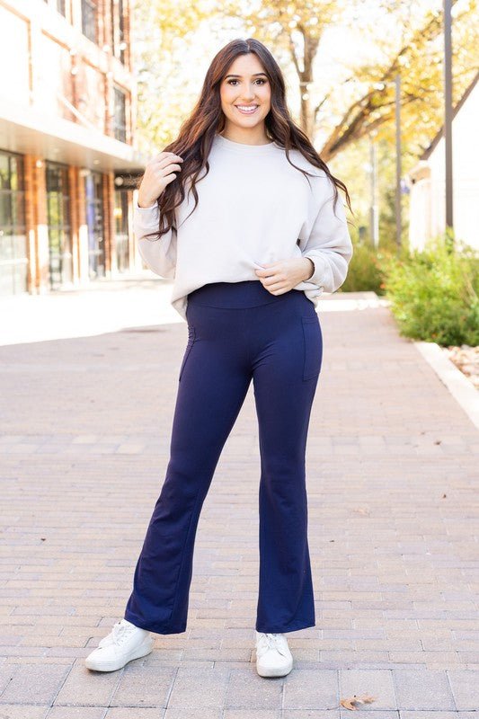 The Mila Navy Bootcut Leggings - Coeur de la Mode