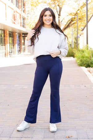 The Mila Navy Bootcut Leggings - Coeur de la Mode