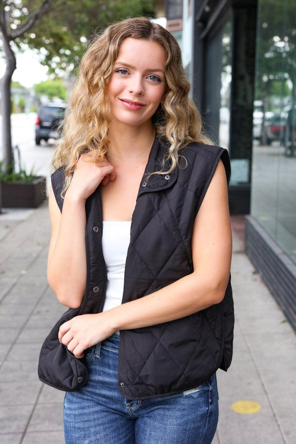 Weekend Ready Black Snap Button Quilted Puffer Vest - Coeur de la Mode